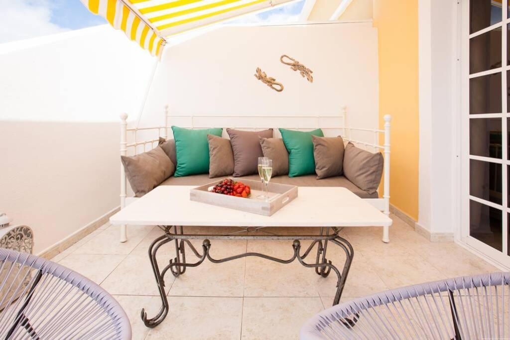 Apartment Laura Playa La Arena Puerto de Santiago  Kültér fotó